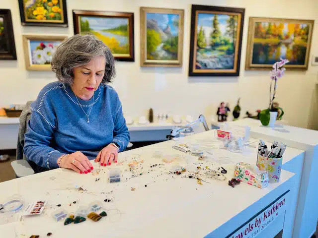 JBK Kathleen Working 4:17:26-3